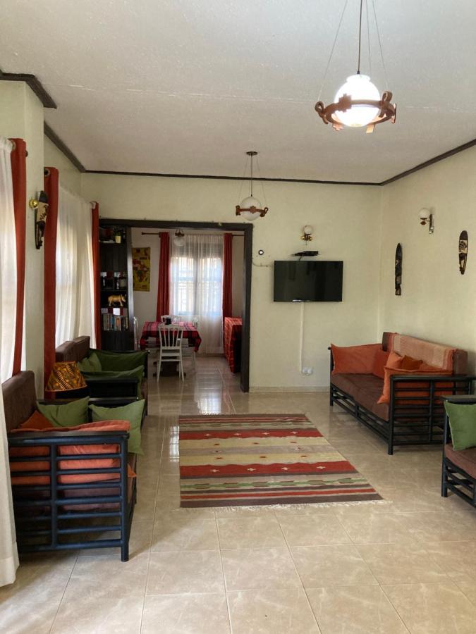 Okra House Hotel Entebbe Exterior foto