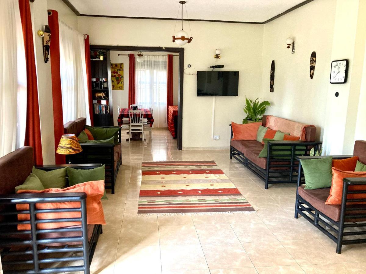Okra House Hotel Entebbe Exterior foto
